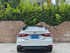 Toyota Camry 2.5G Deluxe Edition - фото 5
