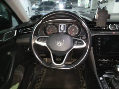 Volkswagen Magotan 2020 330TSI DSG Leading Edition - фото 11