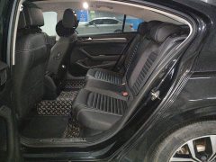 Volkswagen Magotan 2020 330TSI DSG Leading Edition - фото 18