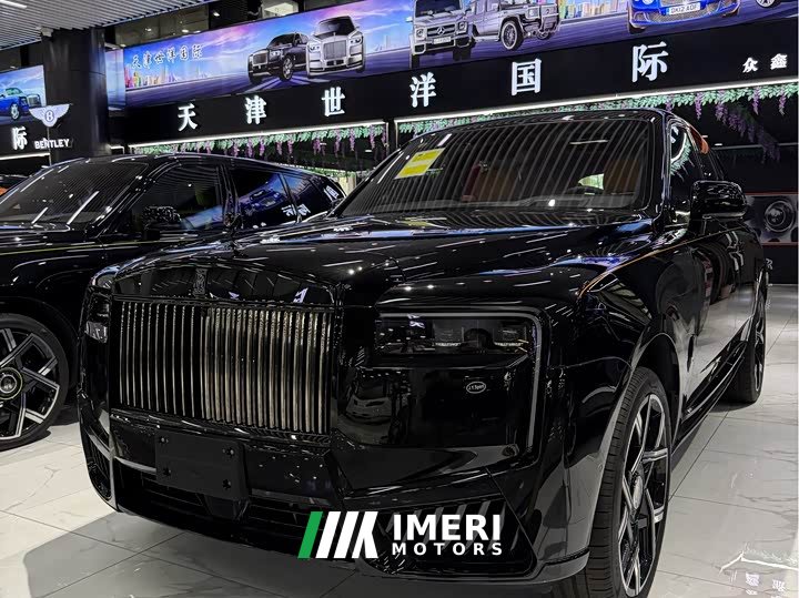 Rolls-Royce Cullinan Black Badge - автомобиль из Китая
