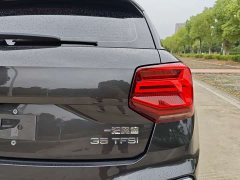 Audi Q2L 2022 35 TFSI fashionable and dynamic - фото 12