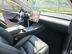 Tesla Model Y rear-wheel drive version - фото 14