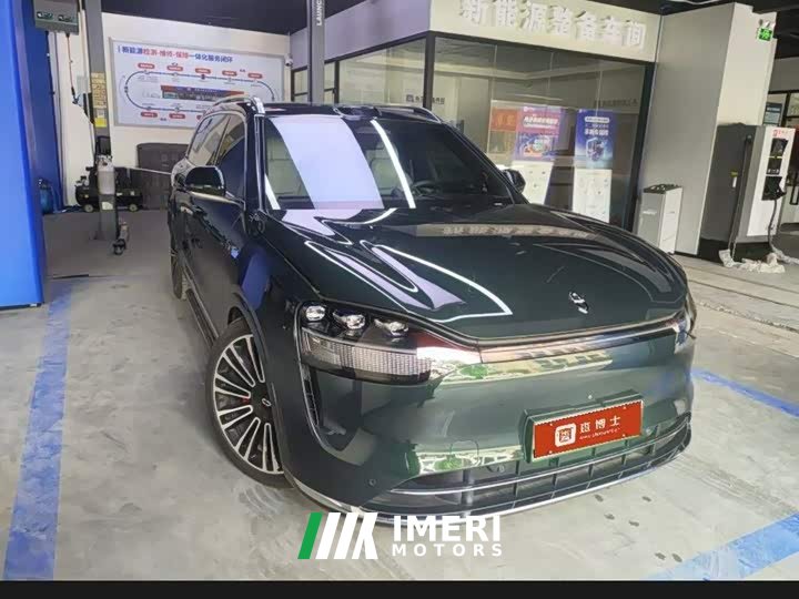 AITO Wenjie M9 extended range Max version 42kWh 6-seater version - автомобиль из Китая