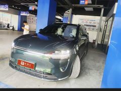 AITO Wenjie M9 extended range Max version 42kWh 6-seater version - фото 6