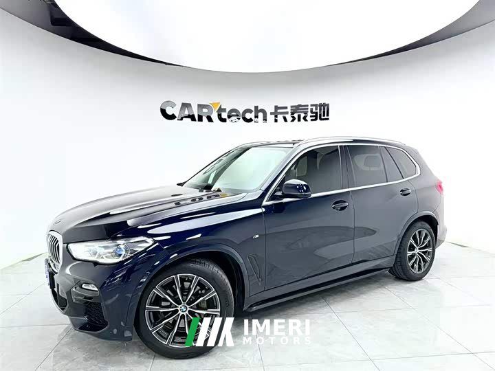 BMW X5 (imported) facelift xDrive30i M sports package - автомобиль из Китая