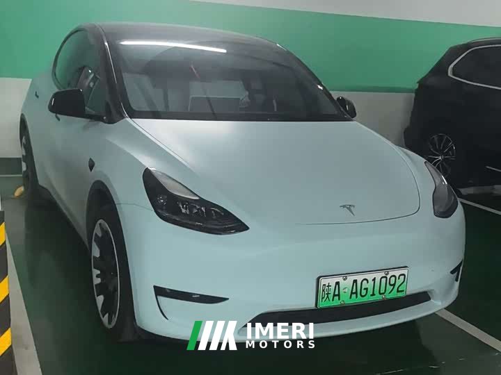 Tesla Model Y rear-wheel drive version - автомобиль из Китая