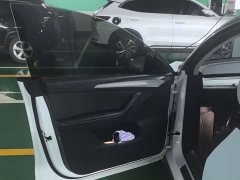 Tesla Model Y rear-wheel drive version - фото 5