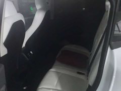 Tesla Model Y rear-wheel drive version - фото 8