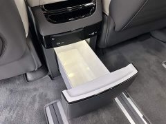 Zeekr 009 2024 seven-seat aisle version four-wheel drive 108kWh - фото 17