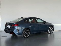 BMW 2 Series 225L M Sports Package - фото 4