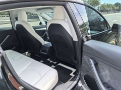 Tesla Model 3 rear-wheel drive version - фото 9