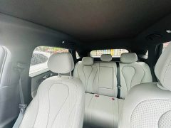 Lynk & Co Sea Lion 06 DM-i 205 Pilot Plus - фото 11