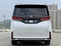 Toyota Wilfa 2024 Crown Dual Engine 2.5L Supreme Executive Edition - фото 11