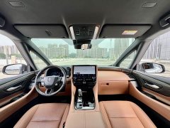 Toyota Wilfa 2024 Crown Dual Engine 2.5L Supreme Executive Edition - фото 8