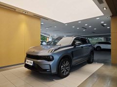 Lynk & Co 01 2.0TD two-wheel drive refreshed Pro version - фото 1