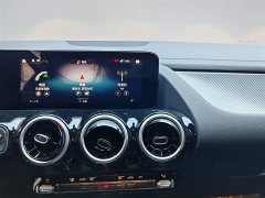 Mercedes-Benz GLA 200 - фото 15