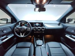 Mercedes-Benz GLA 200 - фото 9