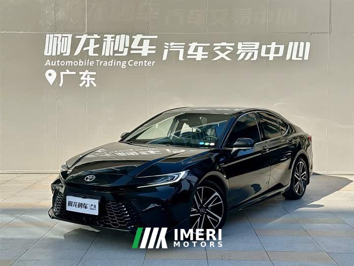 Toyota Camry Dual Engine 2.0HS Sports Edition - автомобиль из Китая