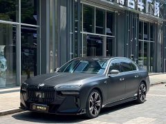 BMW 7 Series 2023 740Li M Sport Package - фото 1