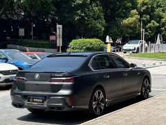 BMW 7 Series 2023 740Li M Sport Package - фото 5