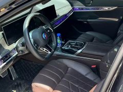 BMW 7 Series 2023 740Li M Sport Package - фото 8