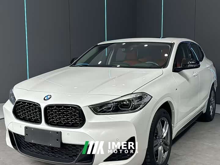 BMW X2 sDrive25i M Sports Night Edition - автомобиль из Китая