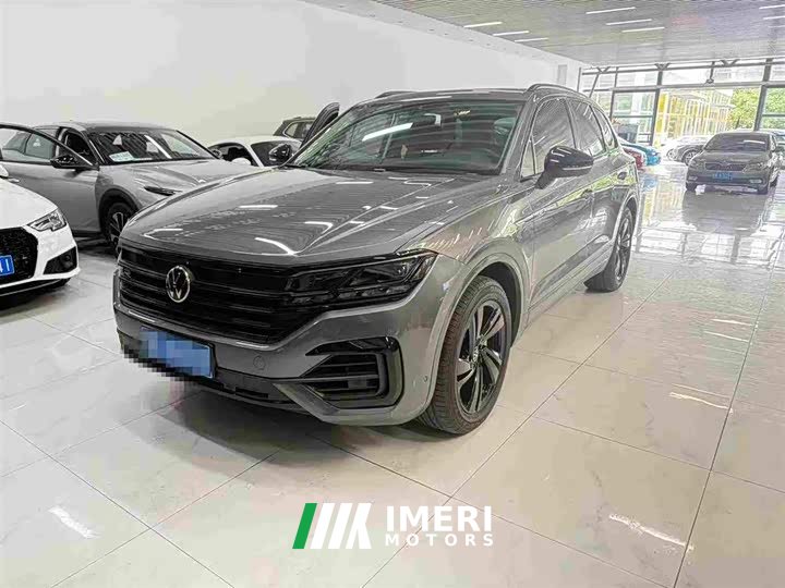 Volkswagen Touareg 3.0TSI Ruixiang Edition Obsidian Sports Package - автомобиль из Китая