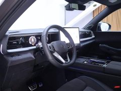 Lynk & Co Touron Pro 450TSI four-wheel drive peak version - фото 10