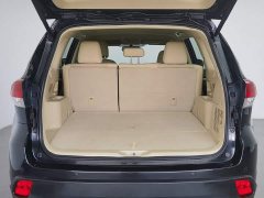 Toyota Highlander 2.0T 2WD Elite 5-Seater - фото 16