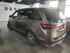 Buick GL8 Land Business Class 652T Smart Luxury Edition - фото 9