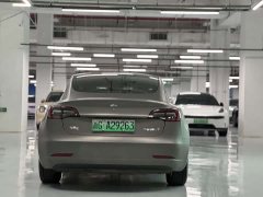Tesla Model 3 rear-wheel drive version - фото 6