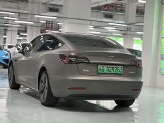 Tesla Model 3 rear-wheel drive version - фото 7