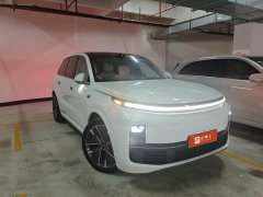Li Auto Ideal L9 Ultra smart refresh version - фото 2