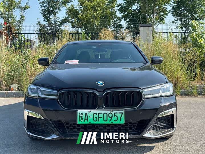 BMW 5 Series PHEV 2022 Facelift II 535Le Luxury Line - автомобиль из Китая