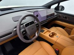 Li Auto Ideal i6 2025 two-wheel drive standard version - фото 15