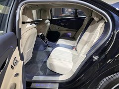 Bentley Flying Spur 4.0T V8 Standard Edition - фото 16