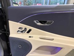 Bentley Flying Spur 4.0T V8 Standard Edition - фото 19