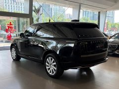 Land Rover Range Rover 2024 3.0 L6 400PS Extended Edition, seven seats - фото 6