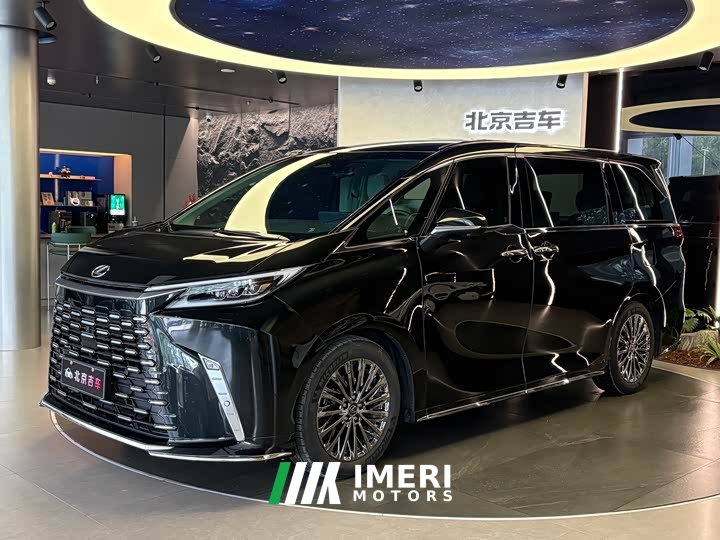 Lexus LM 2025 500h Four-Seater Imperial Edition - автомобиль из Китая