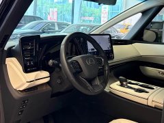 Lexus LM 2025 500h Four-Seater Imperial Edition - фото 13