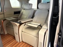 Lexus LM 2025 500h Four-Seater Imperial Edition - фото 16