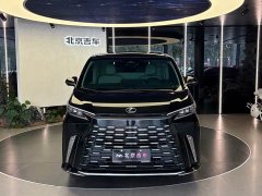 Lexus LM 2025 500h Four-Seater Imperial Edition - фото 2