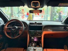 Bentley Bentayga plug-in hybrid 3.0T PHEV - фото 16