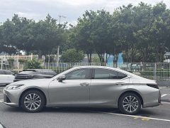 Lexus ES 200 Premium Edition - фото 5