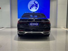 BMW 7 Series 730Li Luxury Package - фото 14