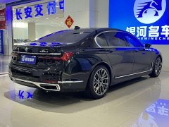 BMW 7 Series 730Li Luxury Package - фото 15