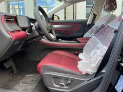 Hongqi H5 2.0T automatic flag collar Pro version - фото 8