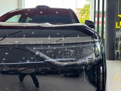 AITO Wenjie M8 extended range Ultra version 53.4kWh 5-seater version (192-line lidar) - фото 4