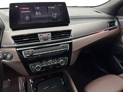 BMW X2 facelift sDrive25i sharp version - фото 12