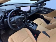 Lexus ES 2022 200 Excellence Edition - фото 15